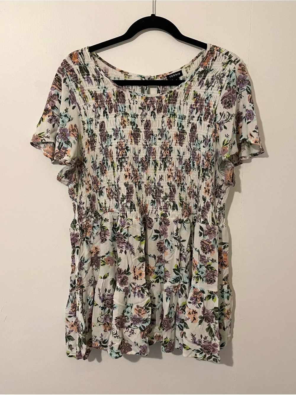 Torrid White Floral Flower Print Smocked Tee Shirt Top Plus Size 3 3X
